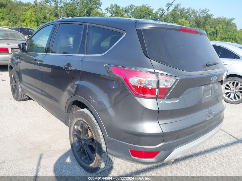 2017 FORD ESCAPE SE - 1FMCU0GD5HUA81037