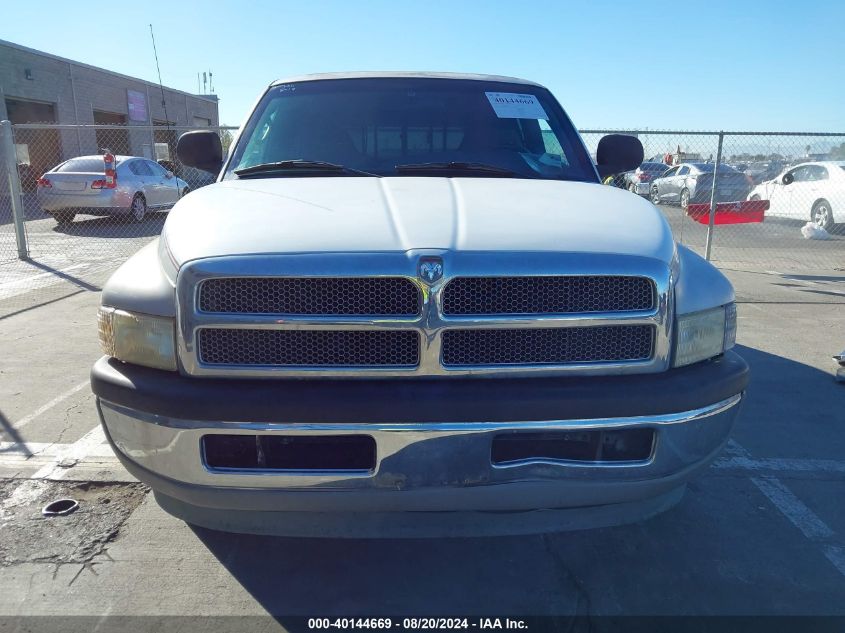 1998 Dodge Ram 1500 St VIN: 3B7HC12Y4WG124831 Lot: 40144669