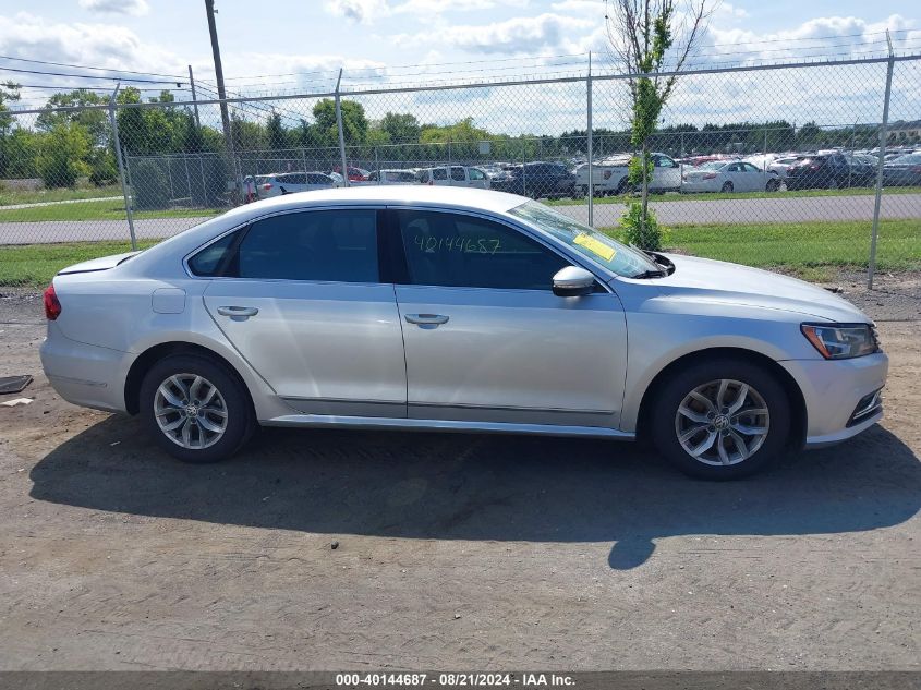 2017 Volkswagen Passat 1.8T S VIN: 1VWAT7A38HC043523 Lot: 40144687