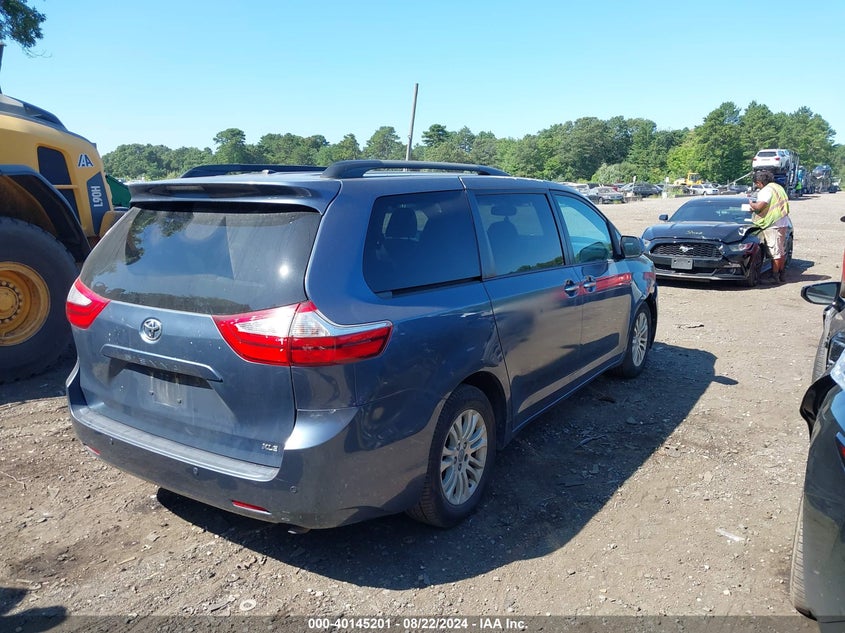 VIN 5TDYZ3DC9HS797209 2017 TOYOTA SIENNA XLE 8 PASSENGER