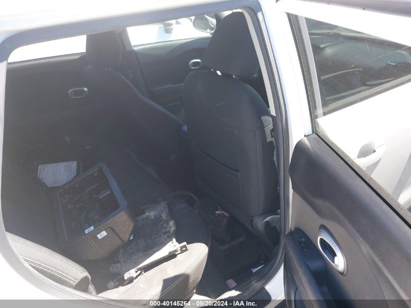 2014 KIA SOUL + - KNDJP3A56E7077952