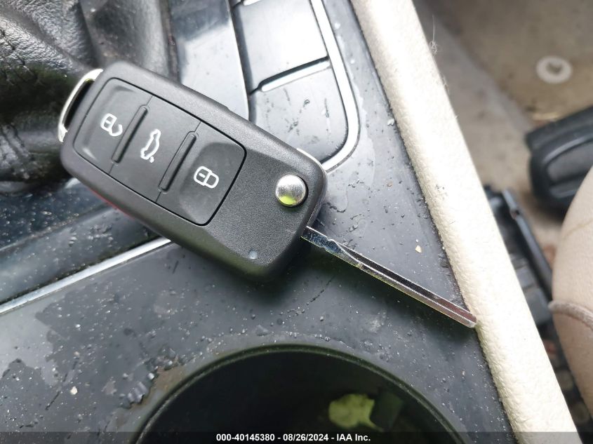 2015 Volkswagen Passat 1.8T Wolfsburg Edition VIN: 1VWAS7A37FC055792 Lot: 40145380