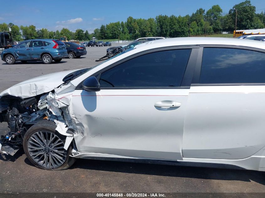 2023 Kia Forte Gt Line VIN: 3KPF54AD0PE667625 Lot: 40145848