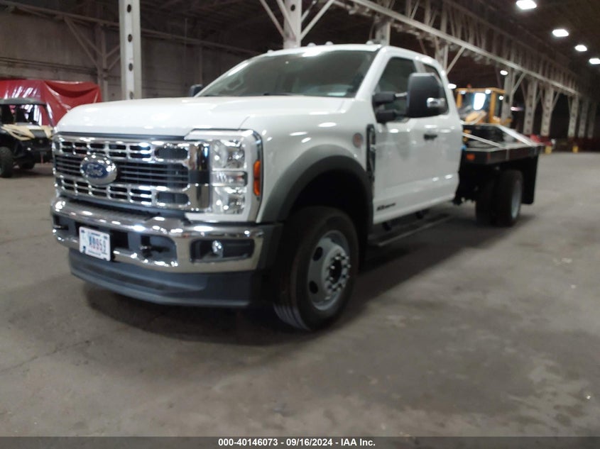 2024 Ford(VIN: 1FD0X5HT0REC42581