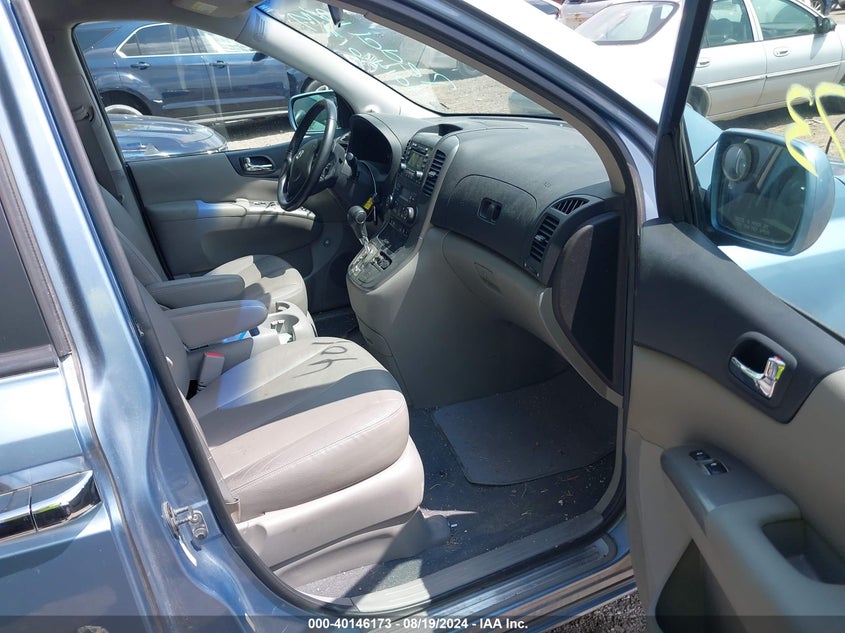 2008 Hyundai Entourage Gls/Limited VIN: KNDMC233786054642 Lot: 40146173