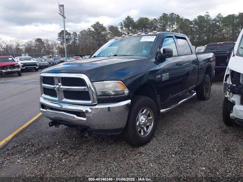 Vin: 3c6ur5cj6fg529571, lot: 40634161, ram 2500 tradesman 20152