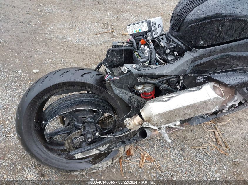 2022 BMW S 1000 Rr VIN: WB10E2304N6F98722 Lot: 40146365