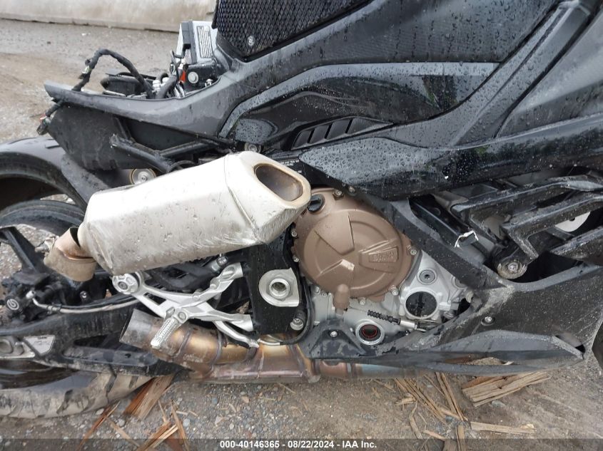 2022 BMW S 1000 Rr VIN: WB10E2304N6F98722 Lot: 40146365