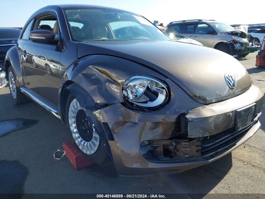 2014 Volkswagen Beetle 2.5L VIN: 3VWJP7AT7EM631007 Lot: 40146889