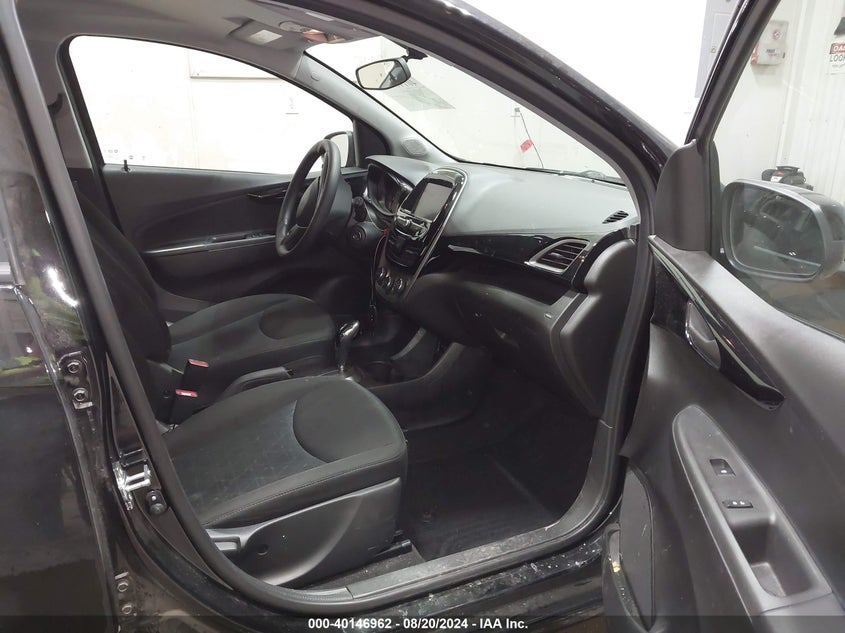 VIN KL8CD6SA0NC027322 2022 CHEVROLET SPARK FWD 1LT AUTOMATIC