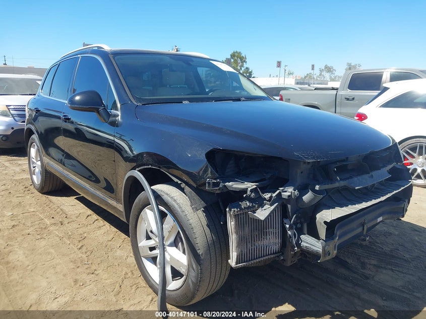 2013 VOLKSWAGEN TOUAREG TDI LUX - WVGEP9BP1DD005735