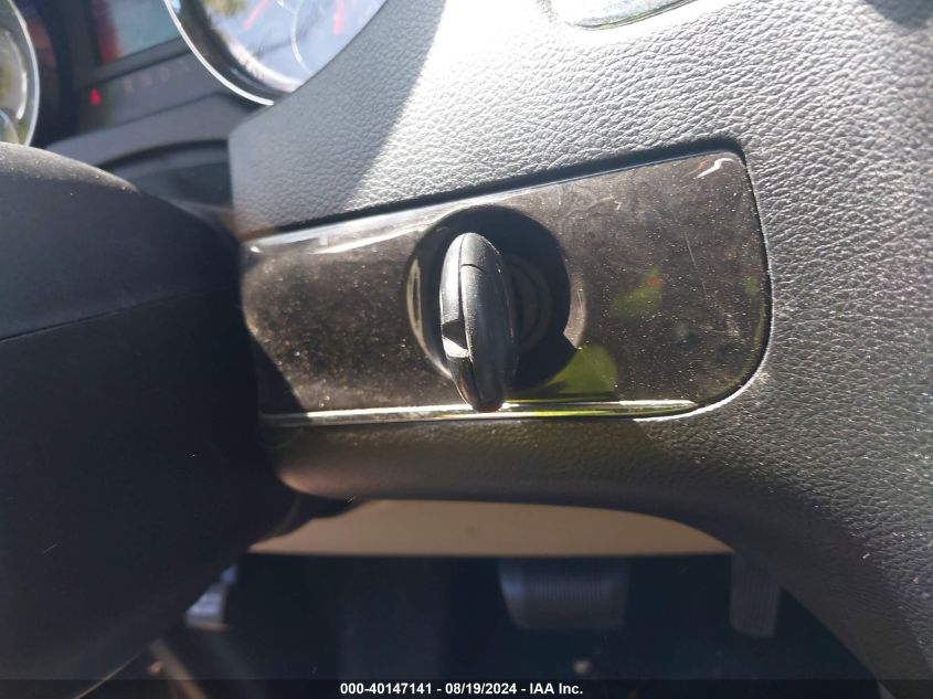 2012 Chrysler Town & Country Touring VIN: 2C4RC1BGXCR213515 Lot: 40147141