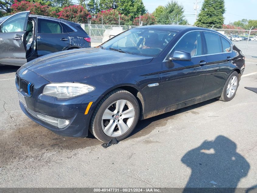 2011 BMW 528I I VIN: WBAFR1C52BC746672 Lot: 40147731