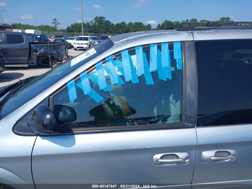 2004 Chrysler Town & Country Lx VIN: 2C4GP44R04R560770 Lot: 40147847