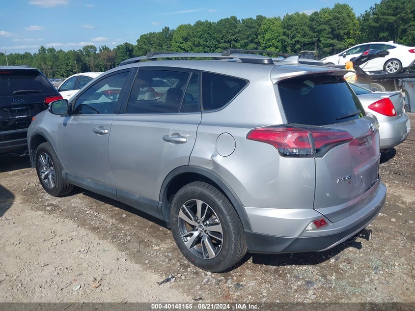 VIN 2T3WFREV1JW434653 2018 TOYOTA RAV4 XLE