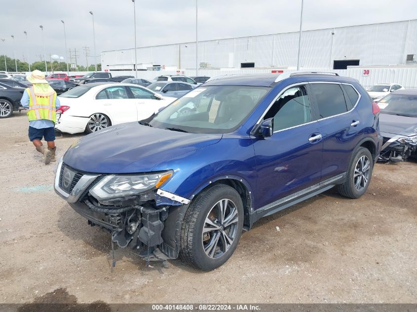 5N1AT2MT9HC877457 2017 NISSAN ROGUE - Image 2