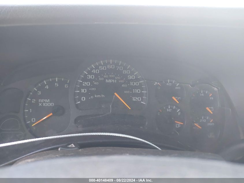 2003 Chevrolet Suburban 1500 Lt VIN: 1GNEC16Z63J221357 Lot: 40148409