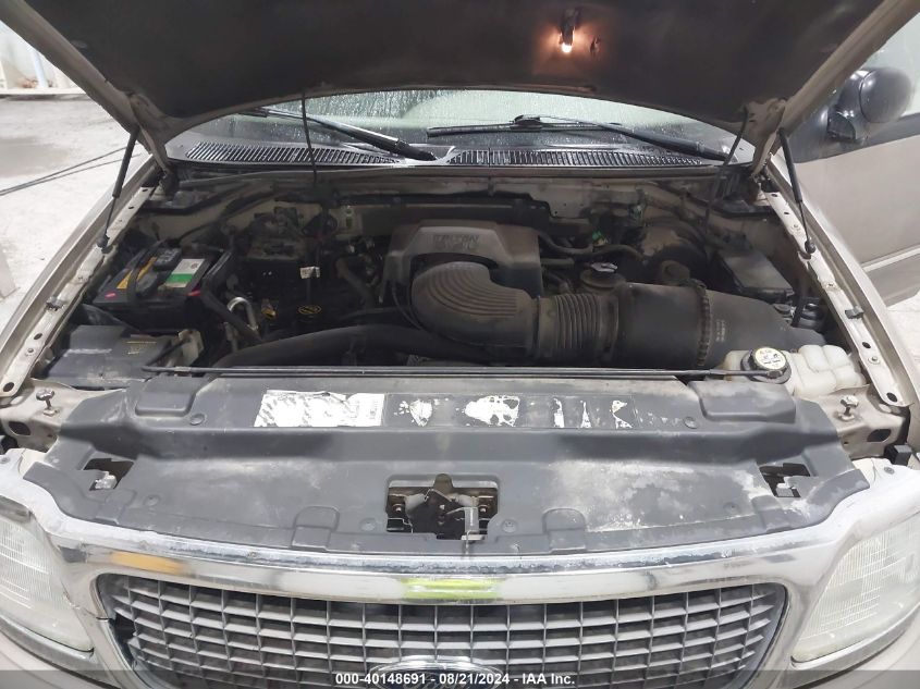 1FMPU16L42LA76859 2002 Ford Expedition Xlt