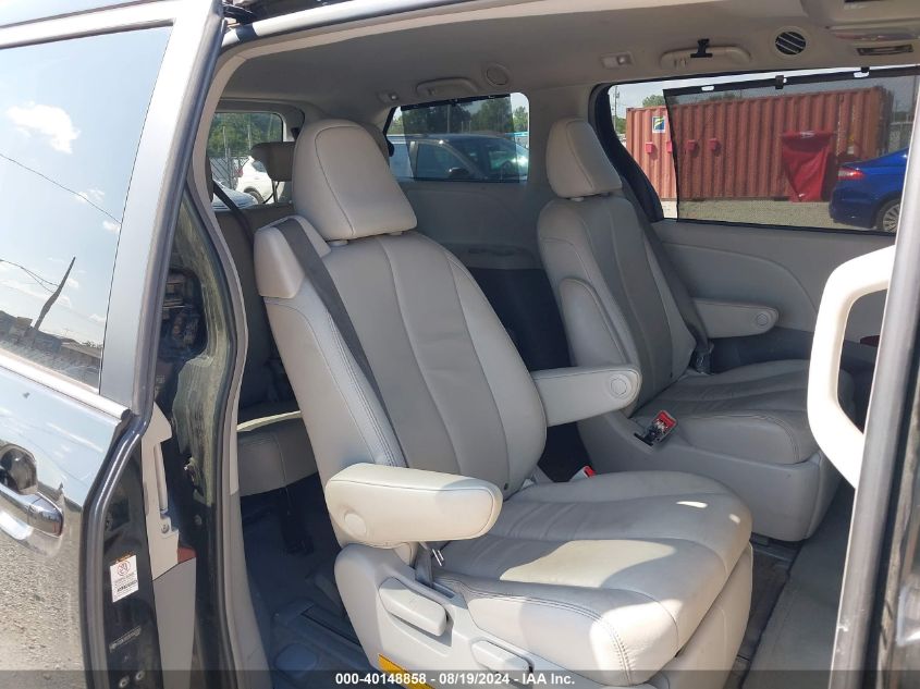 5TDDK3DC0CS045703 2012 Toyota Sienna Xle 7 Passenger