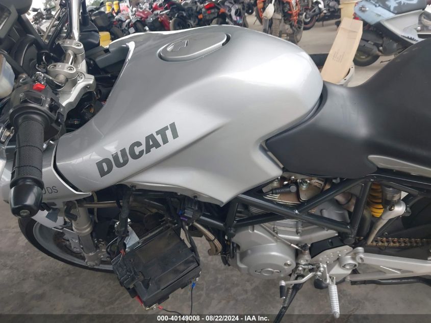 2004 Ducati Multistrada VIN: ZDM1VABP84B003054 Lot: 40149008