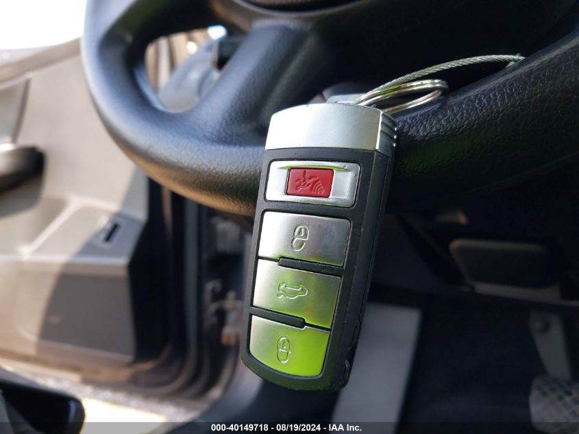 2008 Volkswagen Passat Turbo VIN: WVWXK73C58E198063 Lot: 40149718