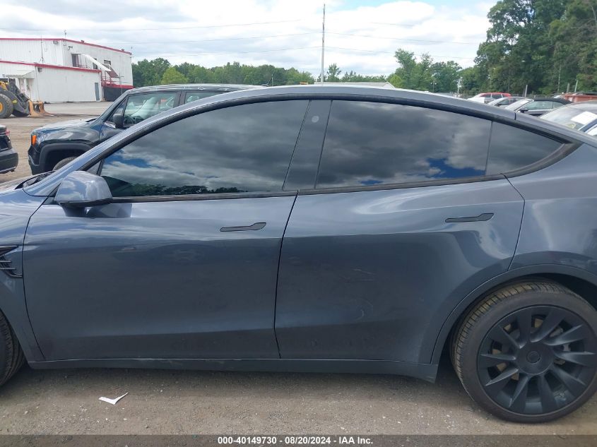 2022 Tesla Model Y Long Range Dual Motor All-Wheel Drive VIN: 7SAYGDEE6NF481409 Lot: 40149730