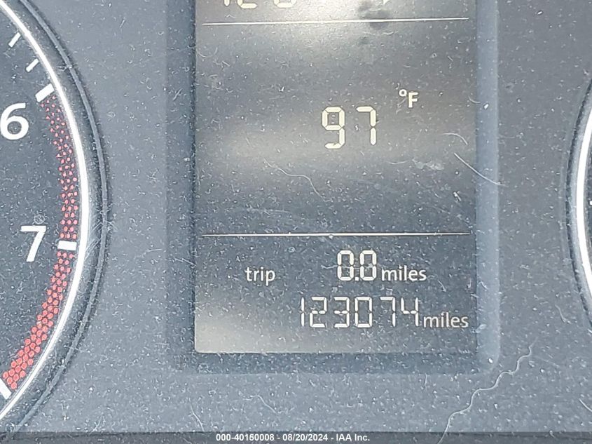 2014 Volkswagen Passat 1.8T Wolfsburg Edition VIN: 1VWAS7A33EC119597 Lot: 40150008