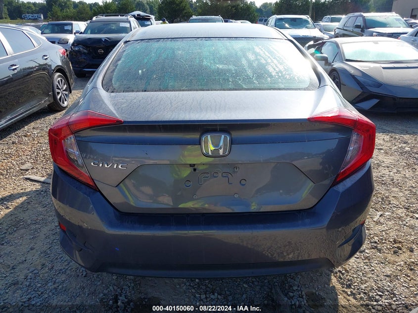 VIN 2HGFC2F55JH587813 2018 HONDA CIVIC LX