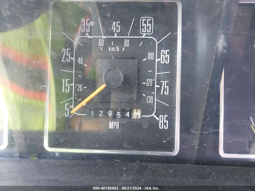 1987 Ford Econoline E250 Van VIN: 1FTEE24N2HHB49208 Lot: 40150403