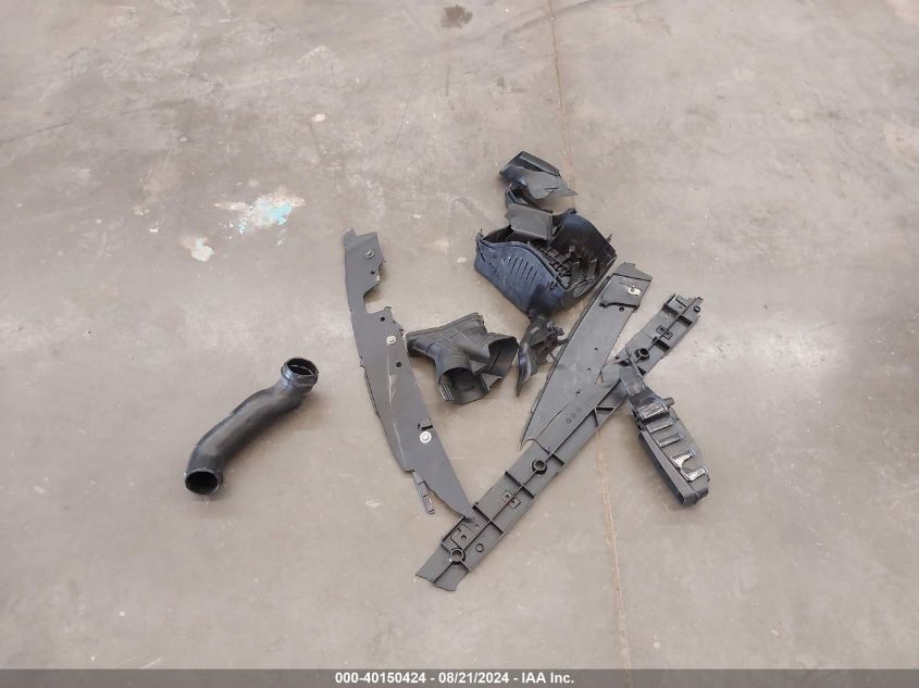 2016 Ford Escape Se VIN: 1FMCU9G97GUA40570 Lot: 40150424