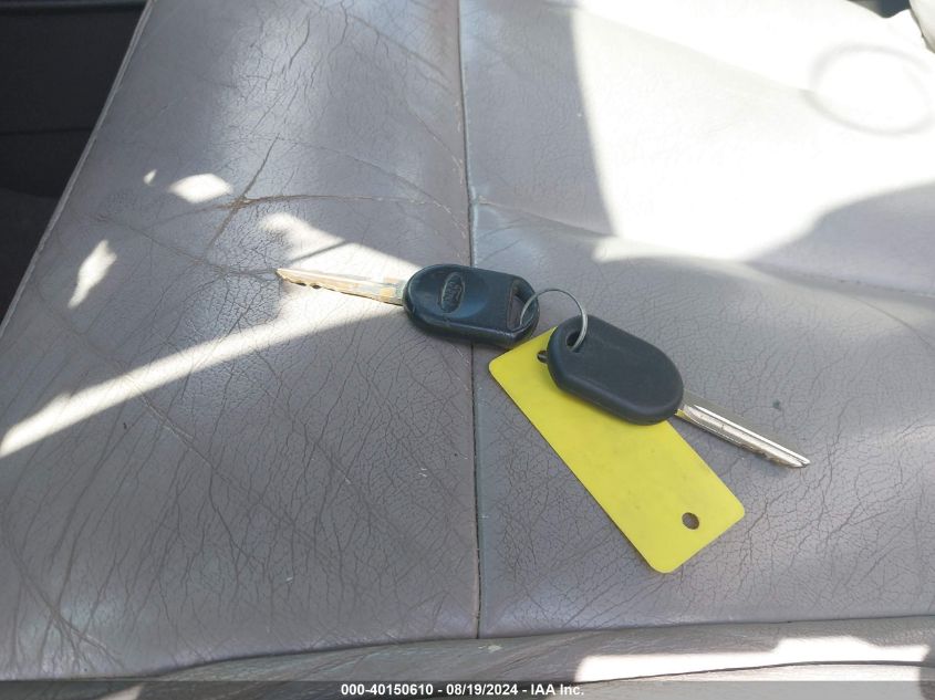 2007 Ford Expedition Xlt VIN: 1FMFU155X7LA80274 Lot: 40150610