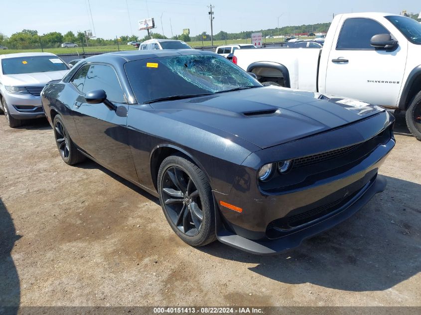 2C3CDZAG7HH618266 2017 DODGE CHALLENGER - Image 1