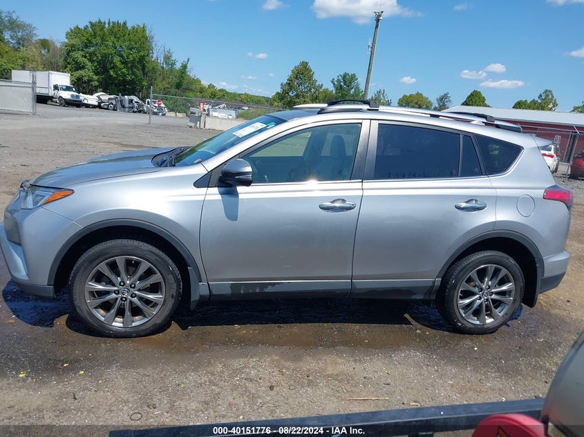 VIN JTMDFREV3JJ242219 2018 TOYOTA RAV4 LIMITED
