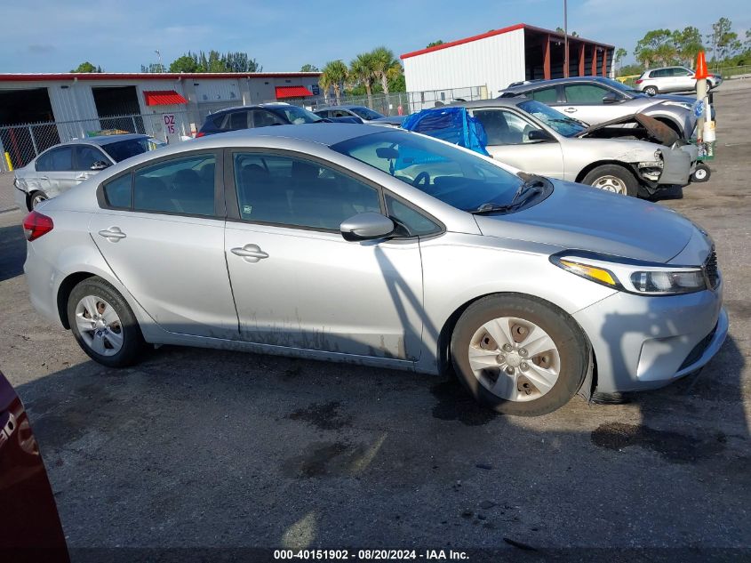 2017 Kia Forte Lx VIN: 3KPFK4A74HE104565 Lot: 40151902