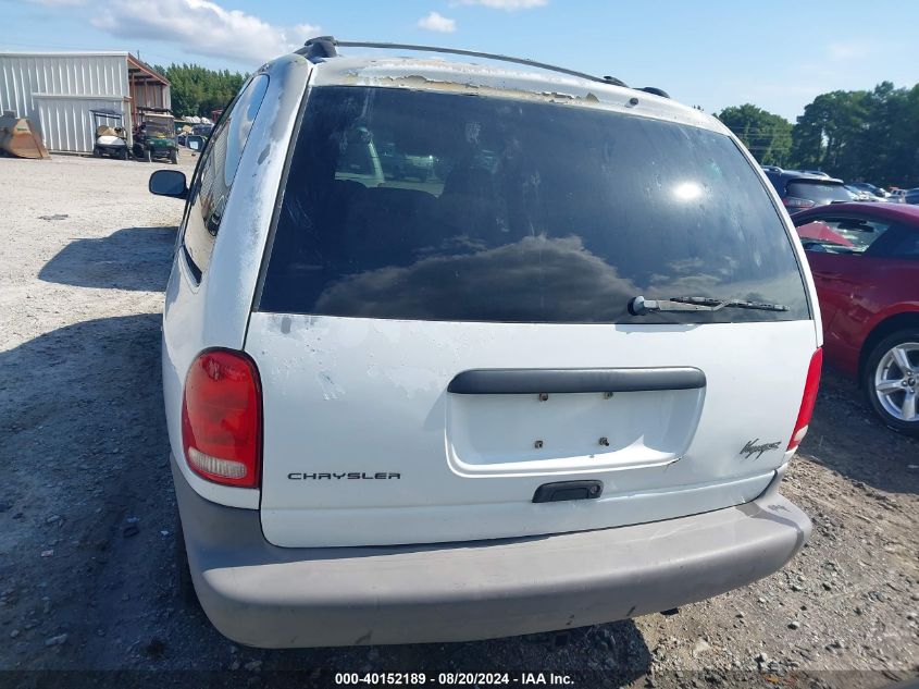 2000 Chrysler Voyager VIN: 2C4GJ25G7YR892634 Lot: 40152189