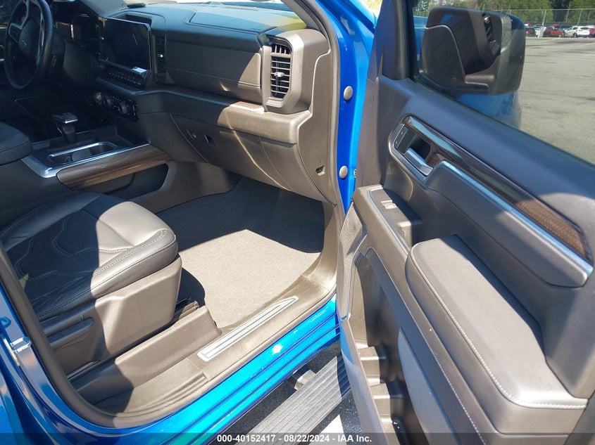 2022 CHEVROLET SILVERADO 1500 4WD  SHORT BED RST - 1GCUDEED4NZ601185