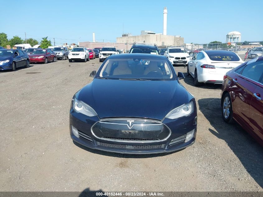 2015 Tesla Model S 70D/85D/P85D VIN: 5YJSA1H26FFP71686 Lot: 40152446