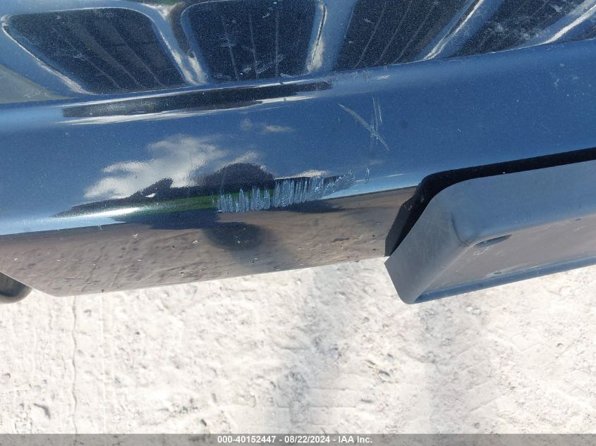 2010 Jeep Commander Limited VIN: 1J4RG5GT6AC126728 Lot: 40152447