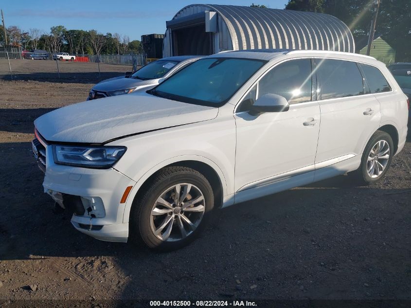 WA1AAAF78HD028123 2017 AUDI Q7 - Image 2