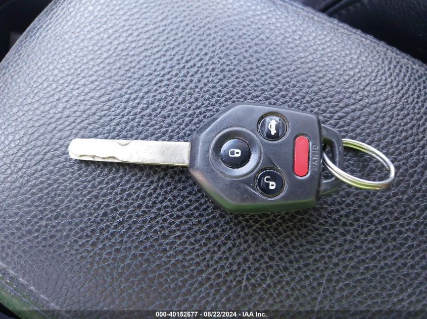 2011 Subaru Outback 2.5I Limited VIN: 4S4BRBLC4B3335596 Lot: 40152677