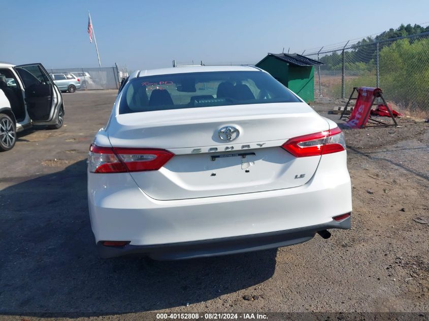 2018 Toyota Camry L/Le/Xle/Se/Xse VIN: 4T1B11HK0JU022491 Lot: 40152808