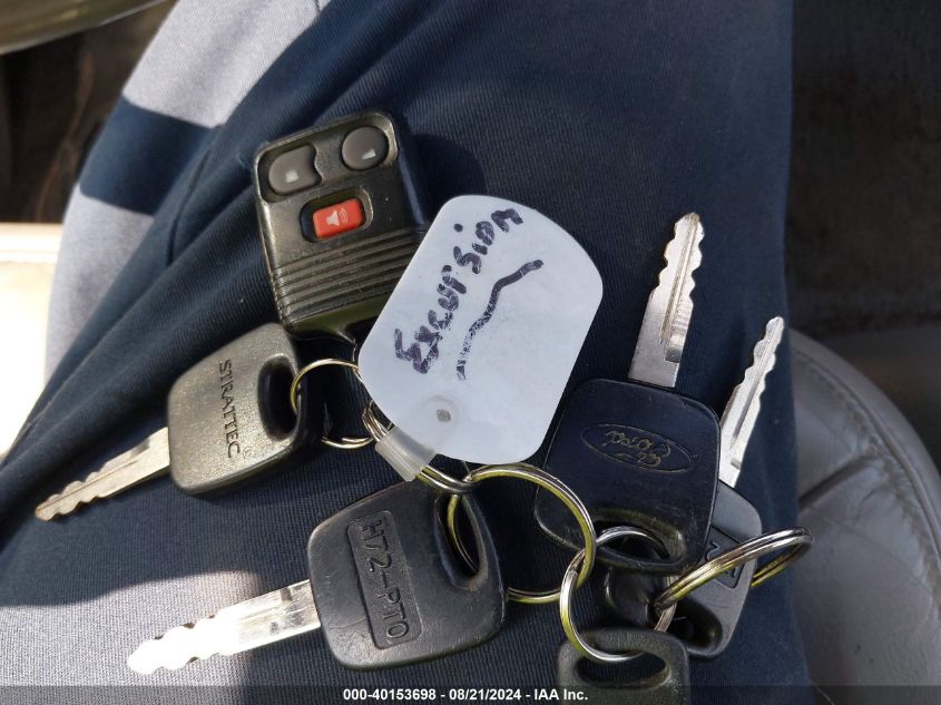 2000 Ford Excursion Limited VIN: 1FMNU43S0YEB53664 Lot: 40153698