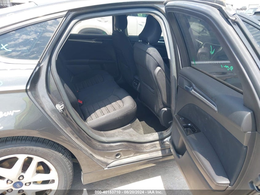 3FA6P0H79GR106549 2016 Ford Fusion Se