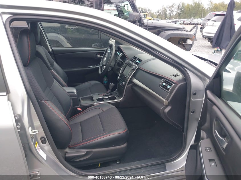 2017 TOYOTA CAMRY SE - 4T1BF1FK5HU383536