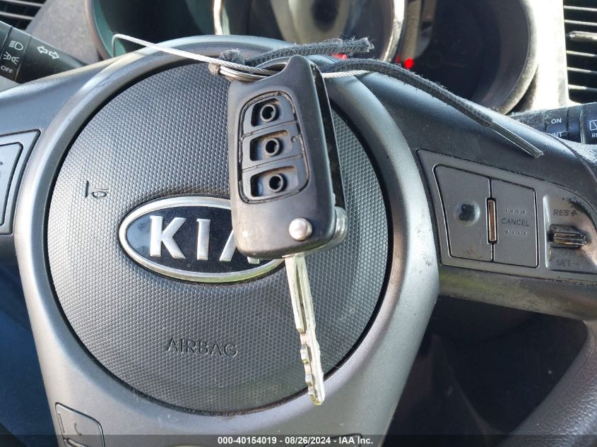 2011 Kia Soul + VIN: KNDJT2A27B7242897 Lot: 40154019