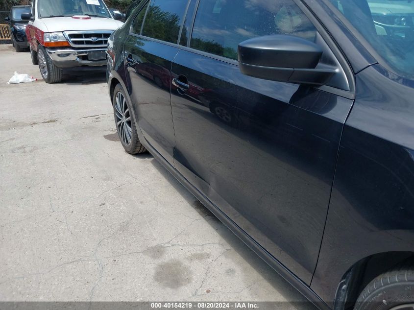 2016 Volkswagen Jetta 1.8T Sport VIN: 3VWD17AJ9GM403008 Lot: 40154219