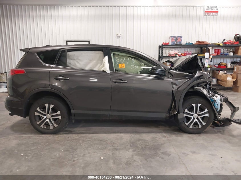2018 TOYOTA RAV4 LE - JTMBFREV1JJ212918