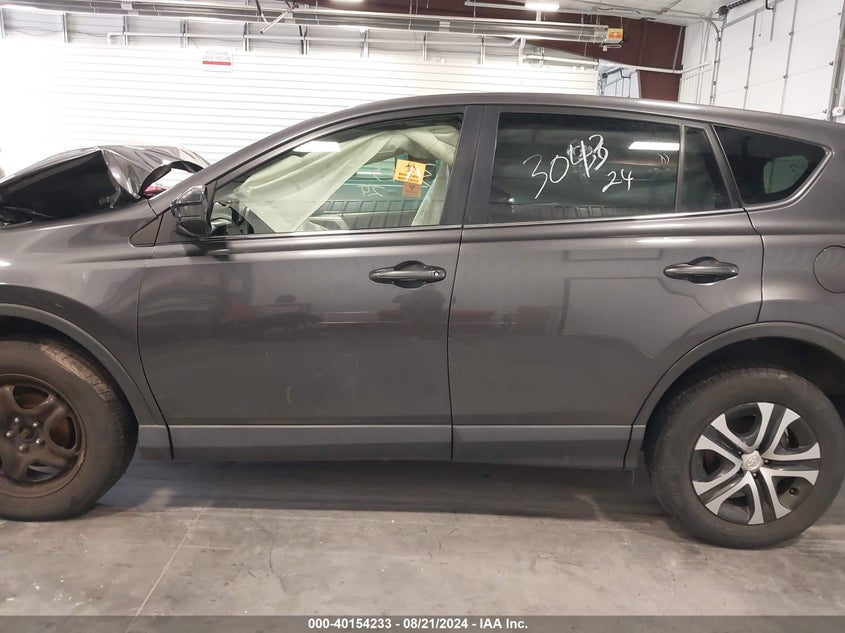 2018 TOYOTA RAV4 LE - JTMBFREV1JJ212918