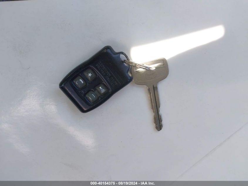 2003 Toyota Echo VIN: JTDBT123835037883 Lot: 40154375