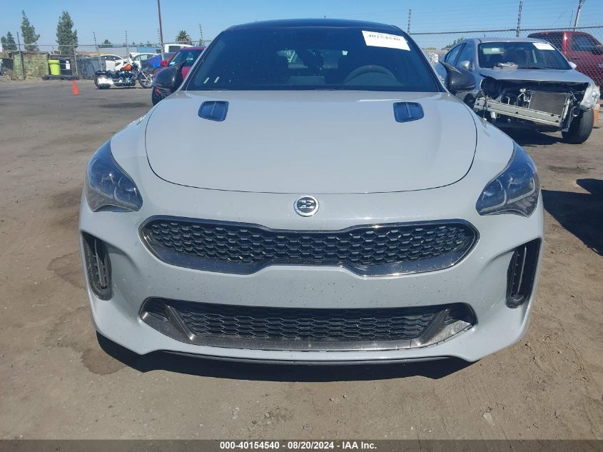 VIN KNAE45LC2J6029220 2018 KIA STINGER GT1